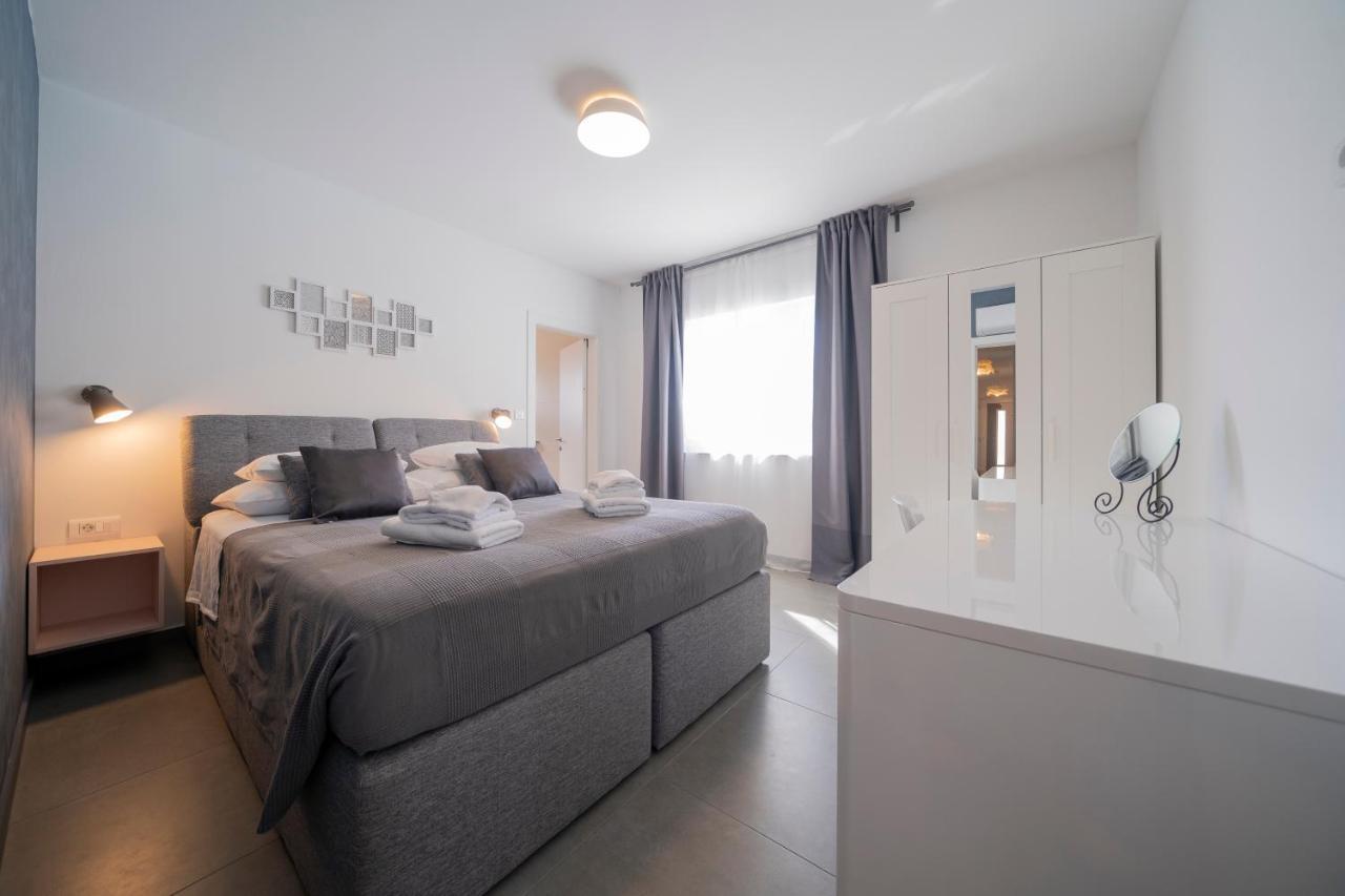 Villa Dreams Brisevo Esterno foto